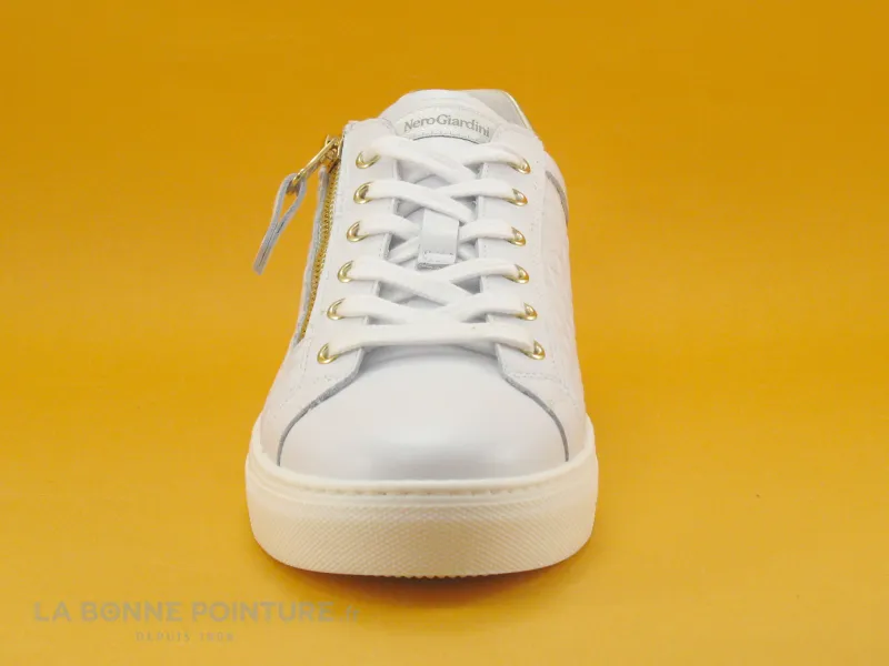 Achat chaussures NeroGiardini Femme Basket, vente NeroGiardini E306502D 707 Blanc et Or - Basket basse Femme