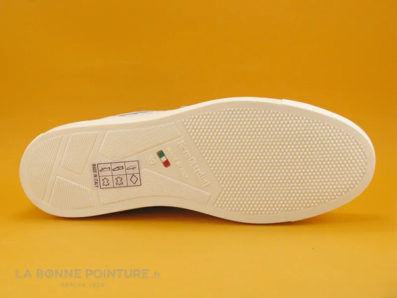 Achat chaussures NeroGiardini Femme Basket, vente NeroGiardini E306502D 707 Blanc et Or - Basket basse Femme