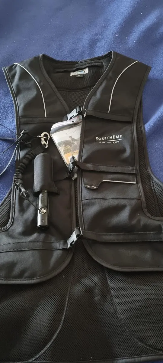 Airbag equitheme air jacket