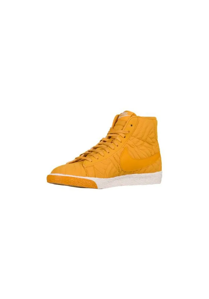 Basket Nike Blazer Mid Premium Femme 57664-700