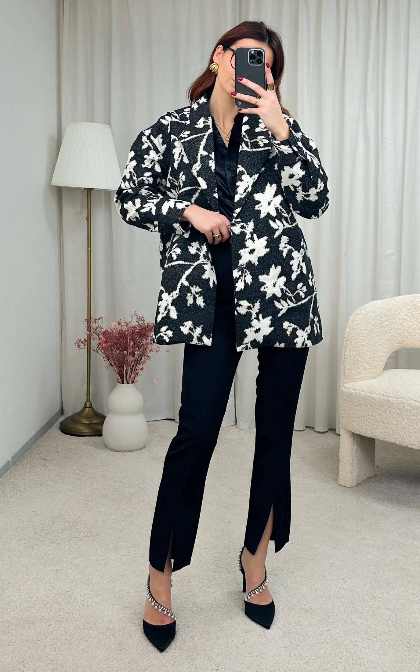 Blazer fleuri noir et blanc STONSA