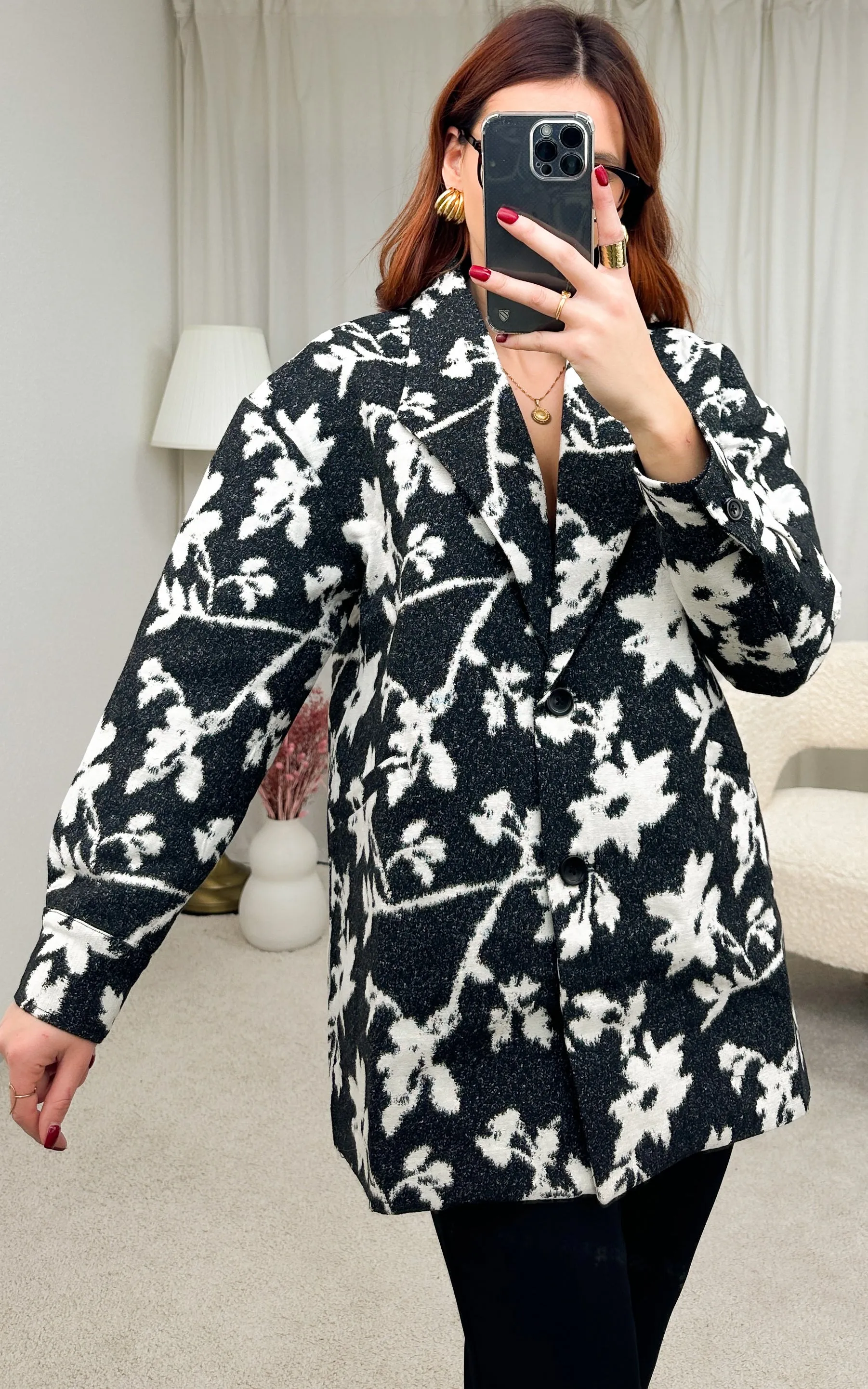 Blazer fleuri noir et blanc STONSA