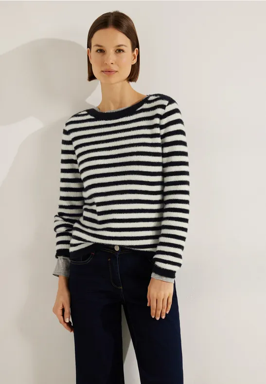CECIL Pull-over tricoté en fil plume 