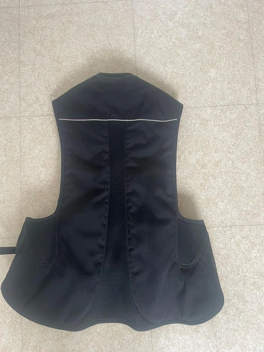 Gilet Airbag Airnest Hélite Noir taille S adulte