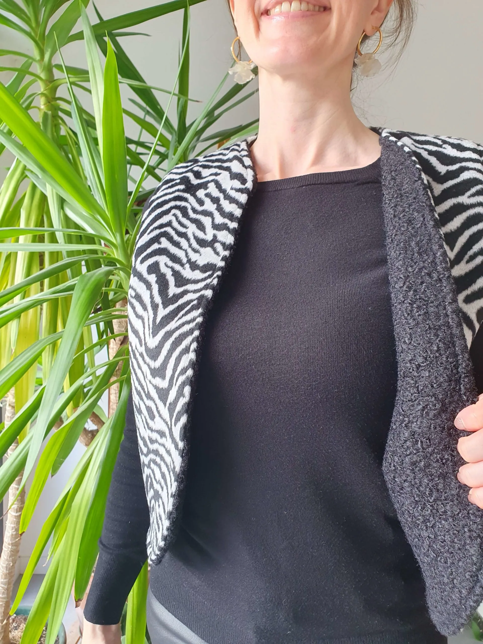 Gilet sans manches zèbre / mouton noir - IK.NAAI