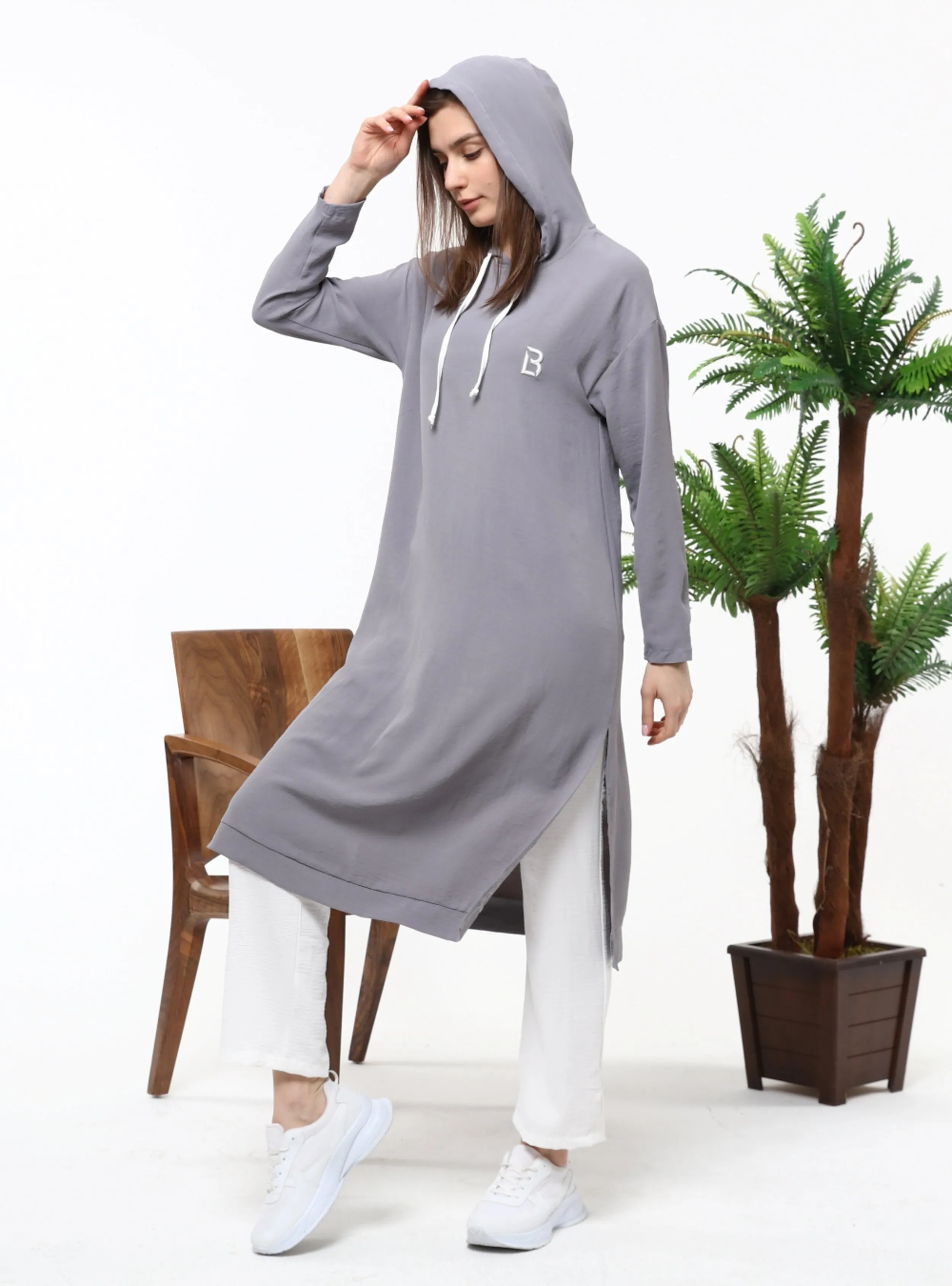 Grey - Hooded collar - Suit