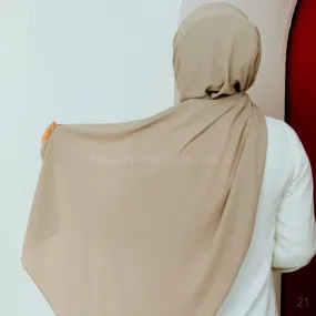 Hijab à enfiler soie de medine Taupe - Hijab à nouer