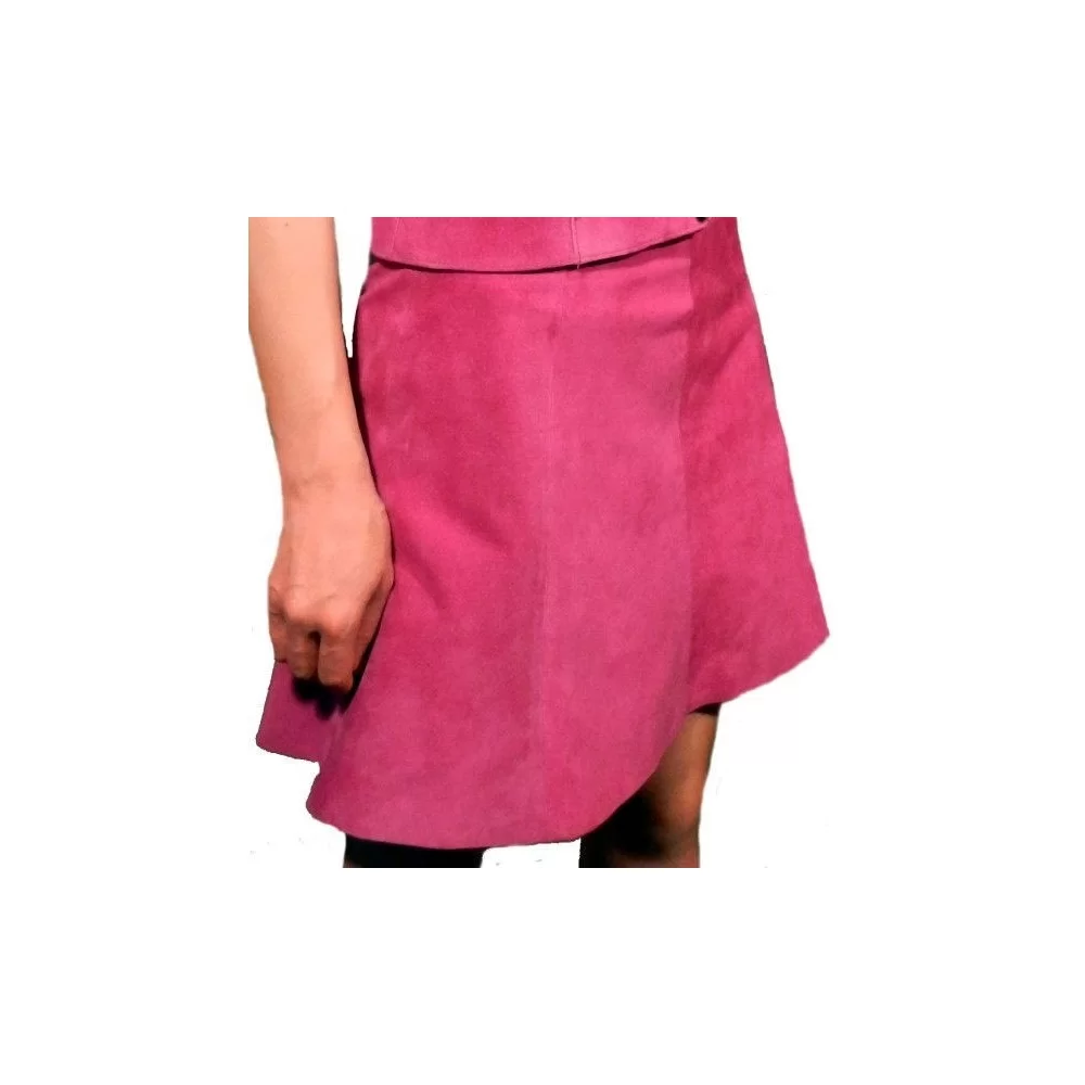 Jupe courte évasée agneau velours féçon daim couleur rose modèle Bila
