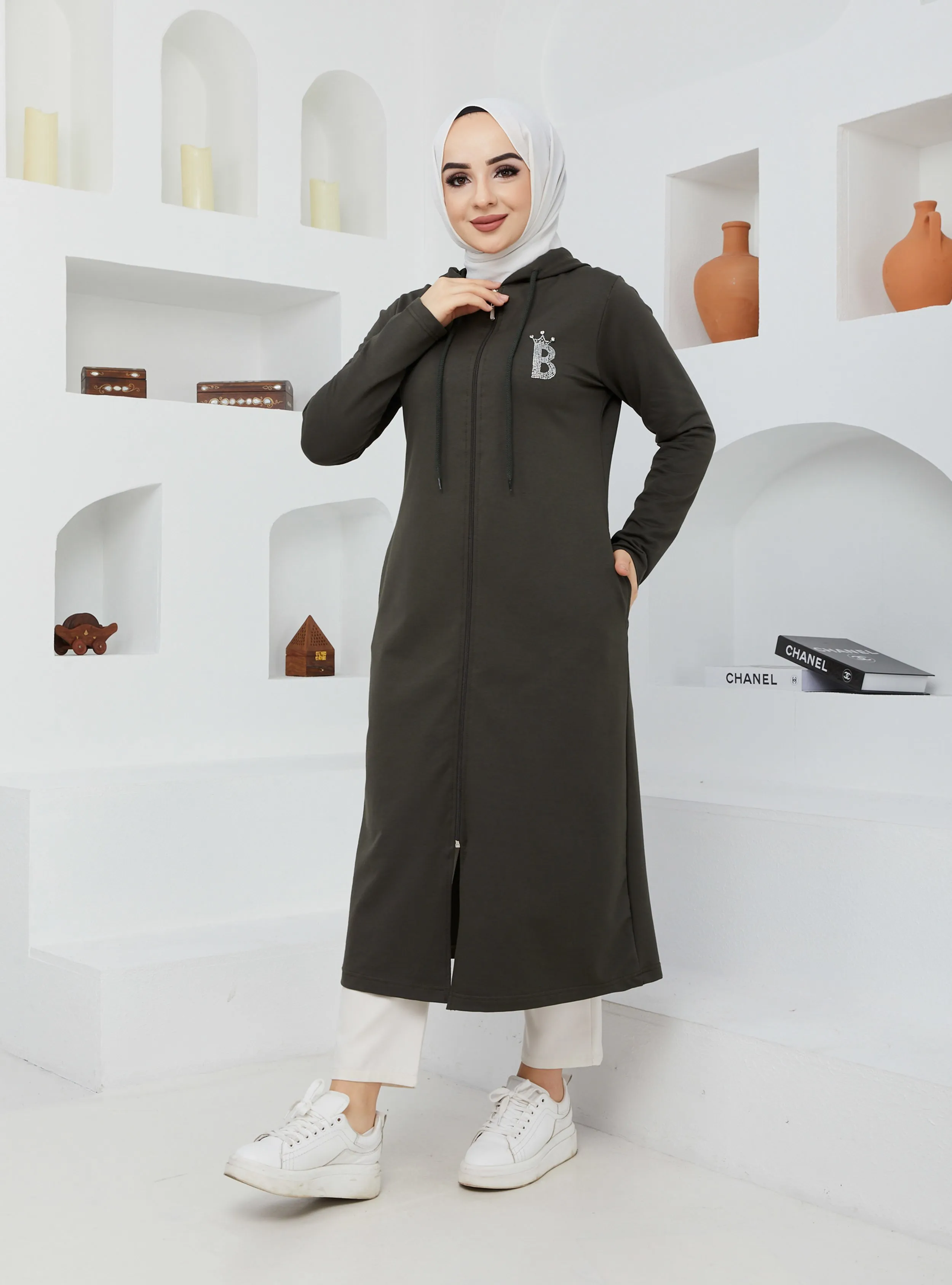 Khaki - Unlined - Hooded collar - Topcoat