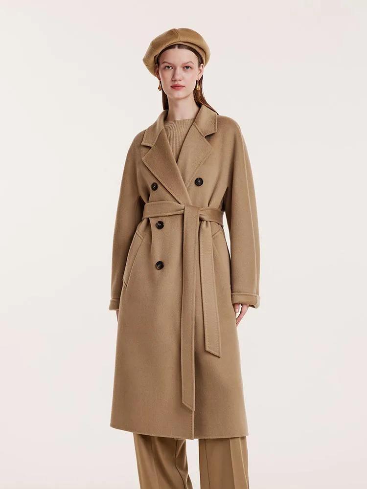 Manteau croisé en pur cachemire avec béret