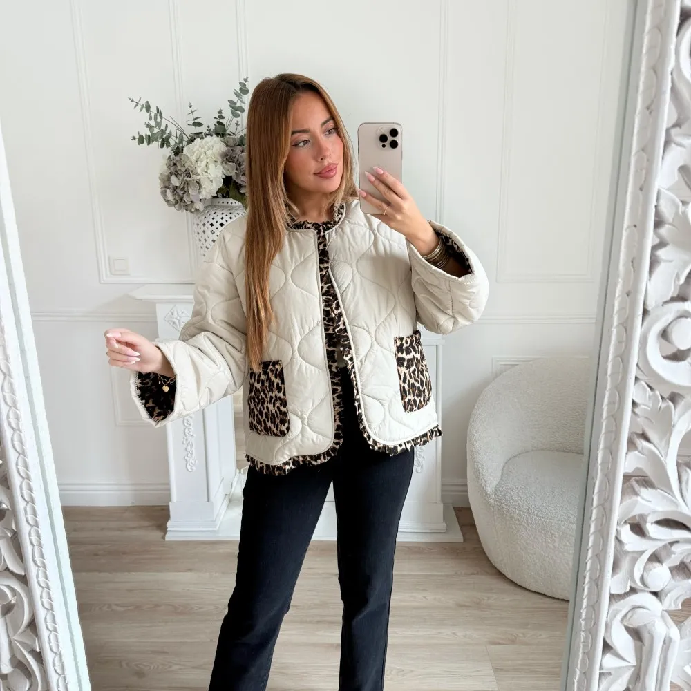 MANTEAU MATELASSÉ BEIGE DETAIL LEO