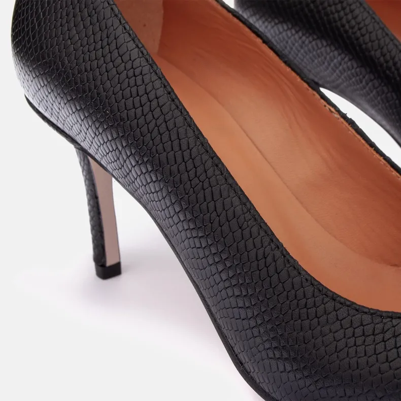 Marco Shoes Onze talons hauts le noir