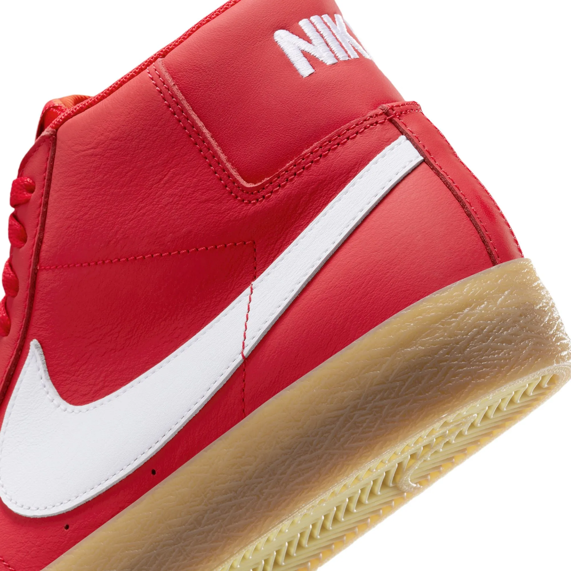 Nike SB Blazer Mid ISO university red white white
