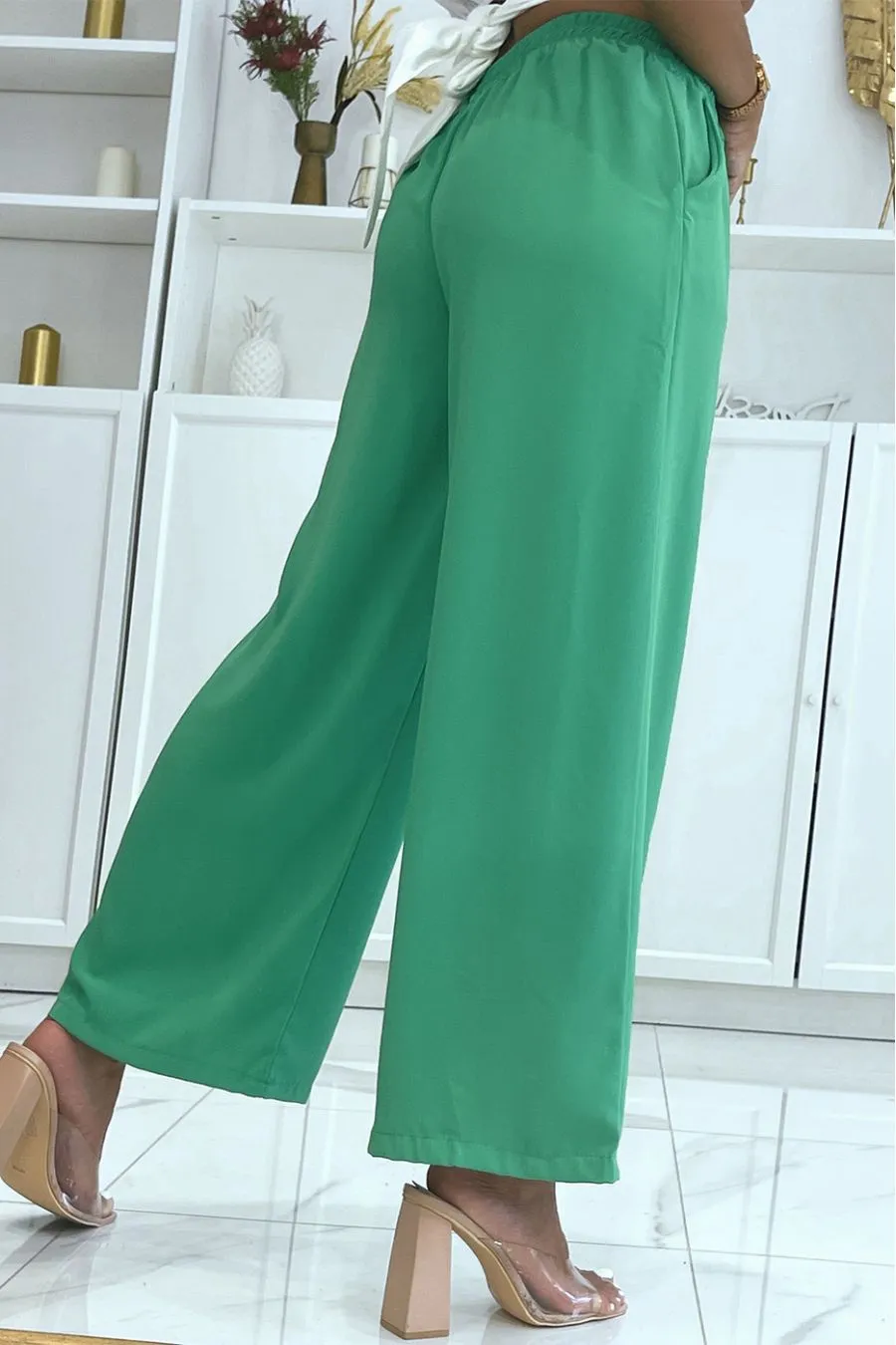 Pantalon palazzo vert léger et confortable