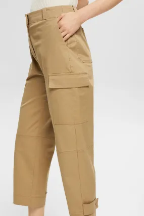 Pantalon raccourci style cargo