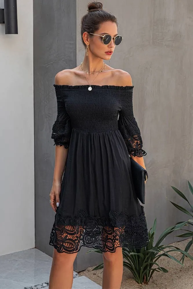 Petite Robe Noire Dentelle