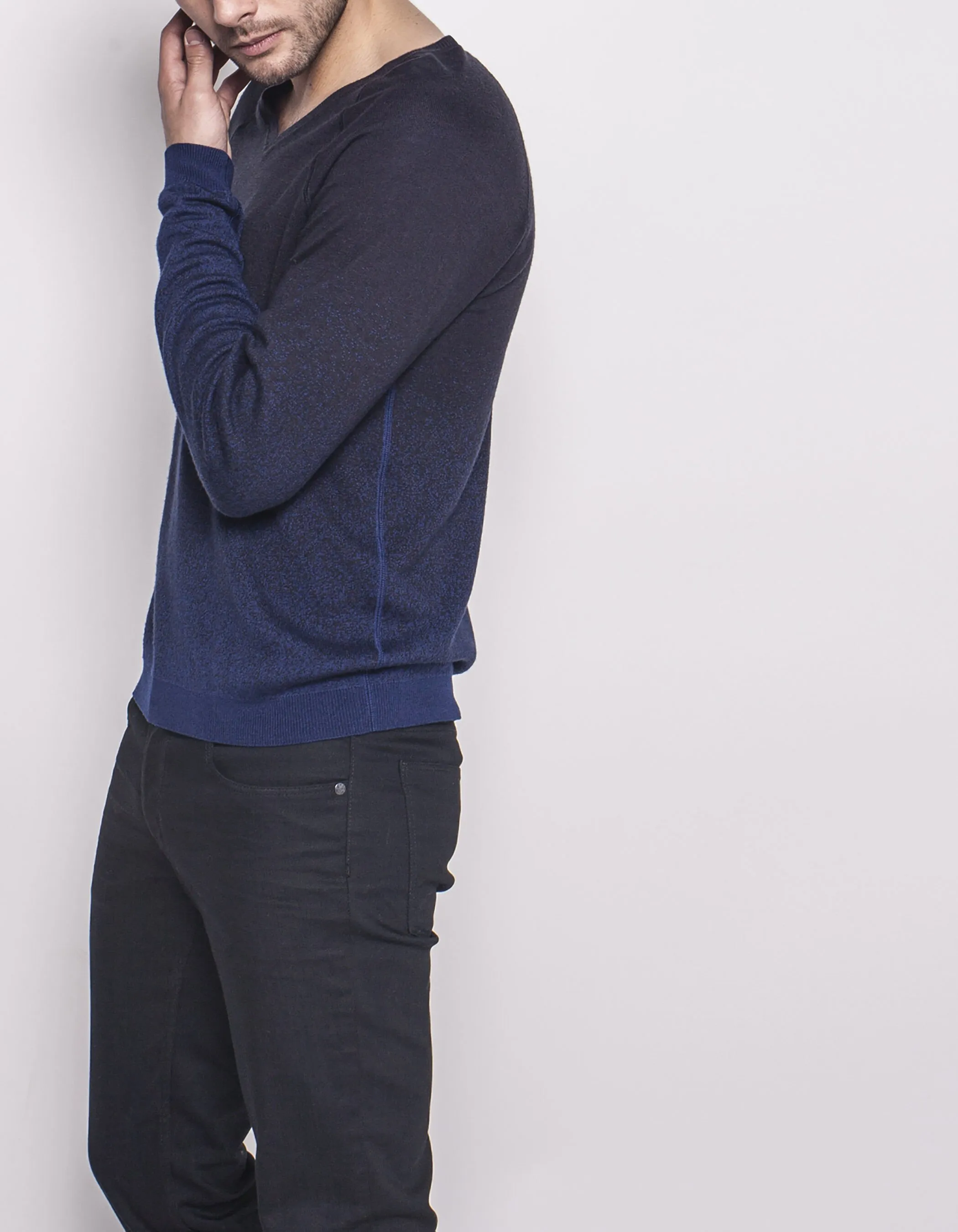 Pull col V homme