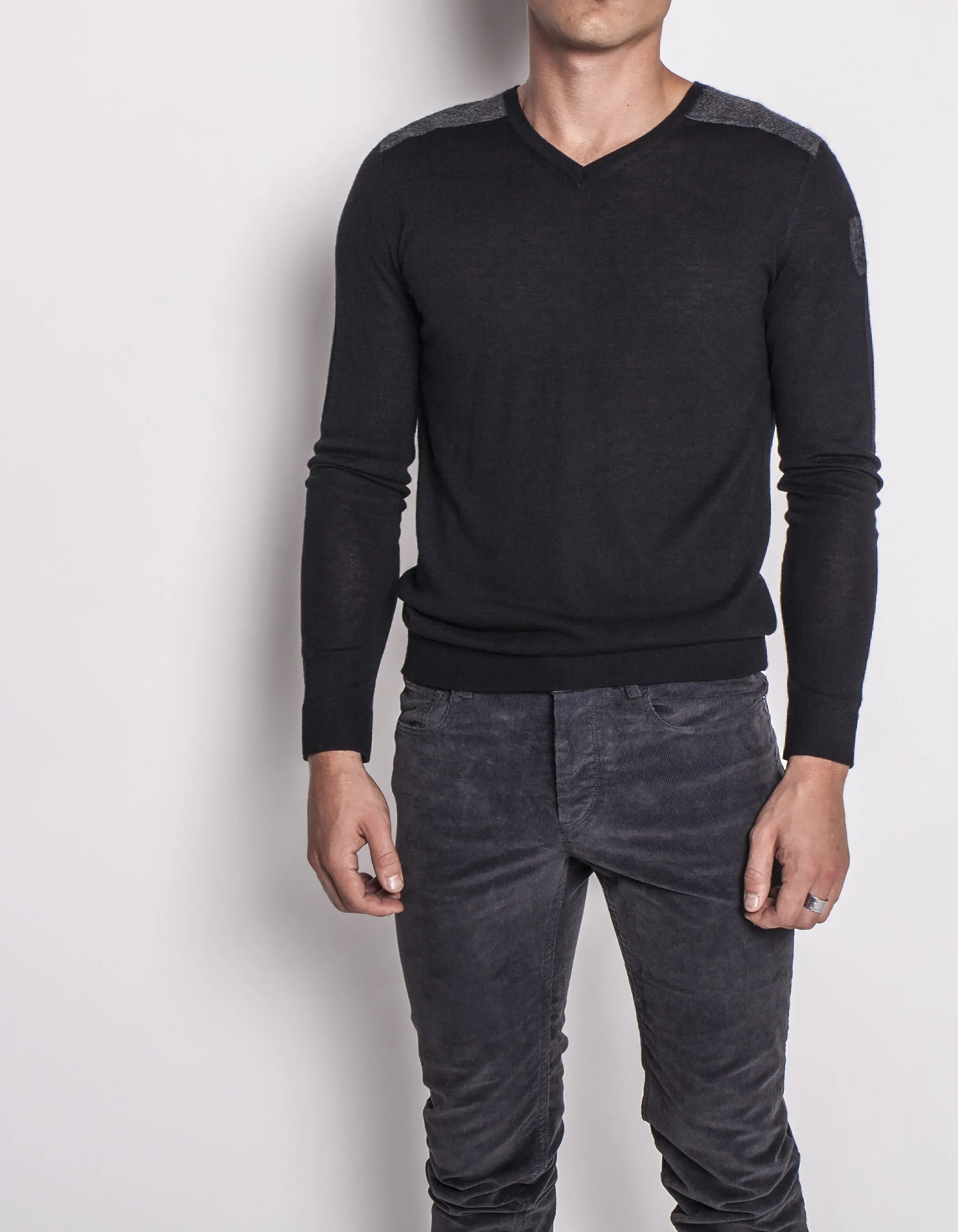 Pull col V homme