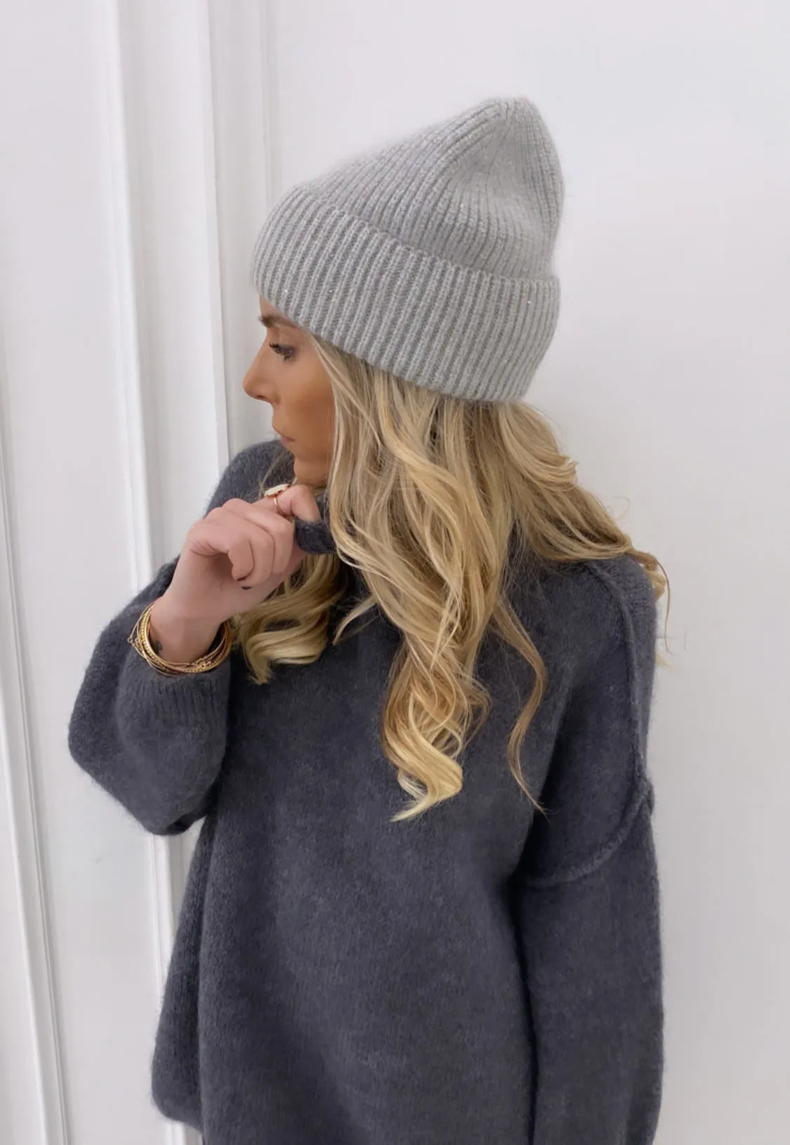 Pull gris foncé col montant