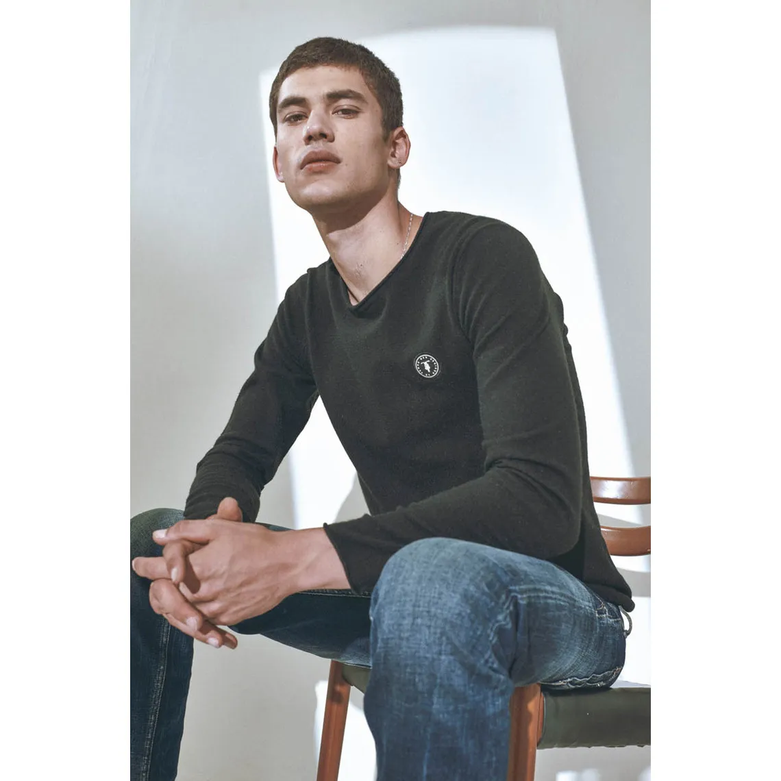 Pull Terry noir | 3 Suisses