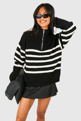Pull zippé à rayures