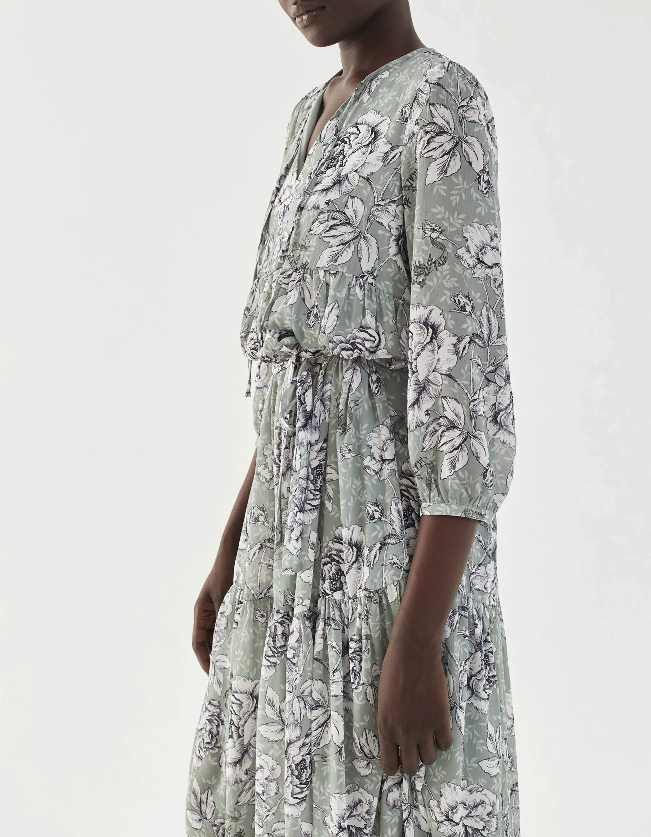 Robe ample matière recyclée imprimé floral vintage femme