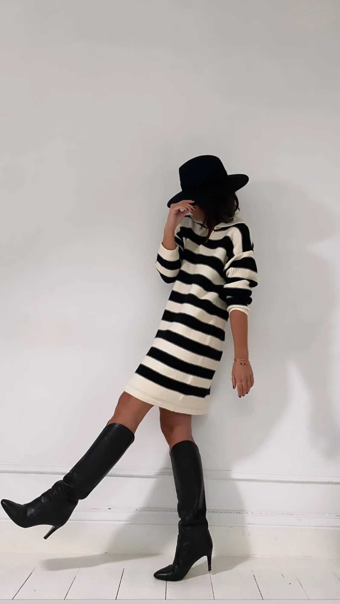 Robe pull rayée col polo
