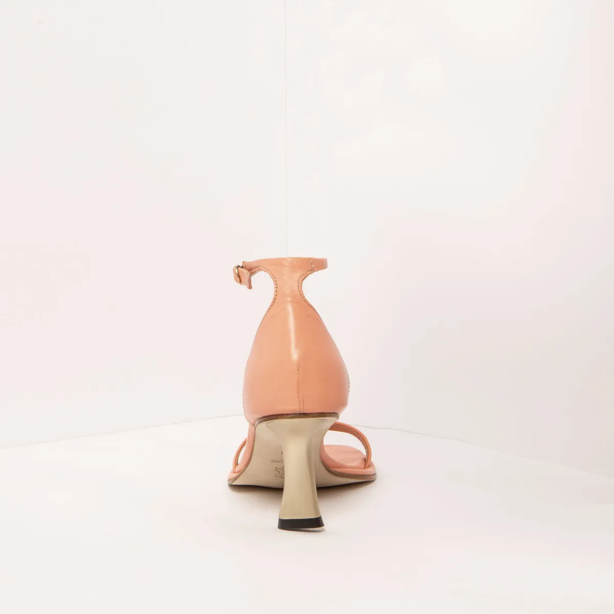 Sandales en cuir élégantes à talon aiguille - Rose