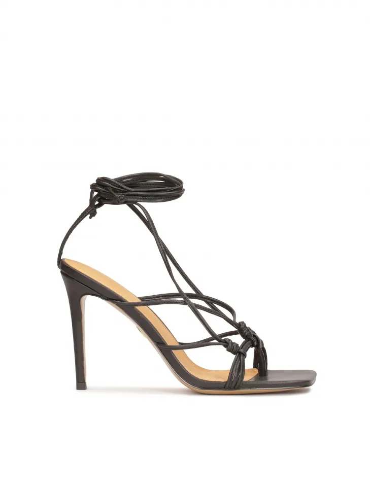 Sandales à talons hauts noires