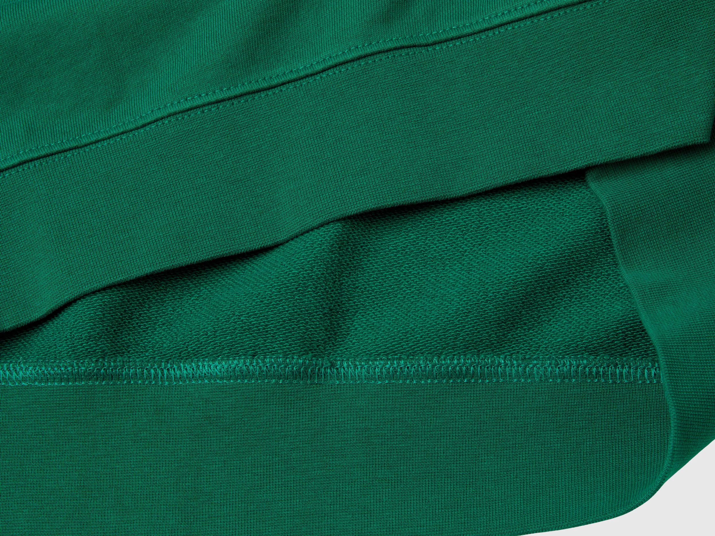 Sweat à col rond et imprimé logo