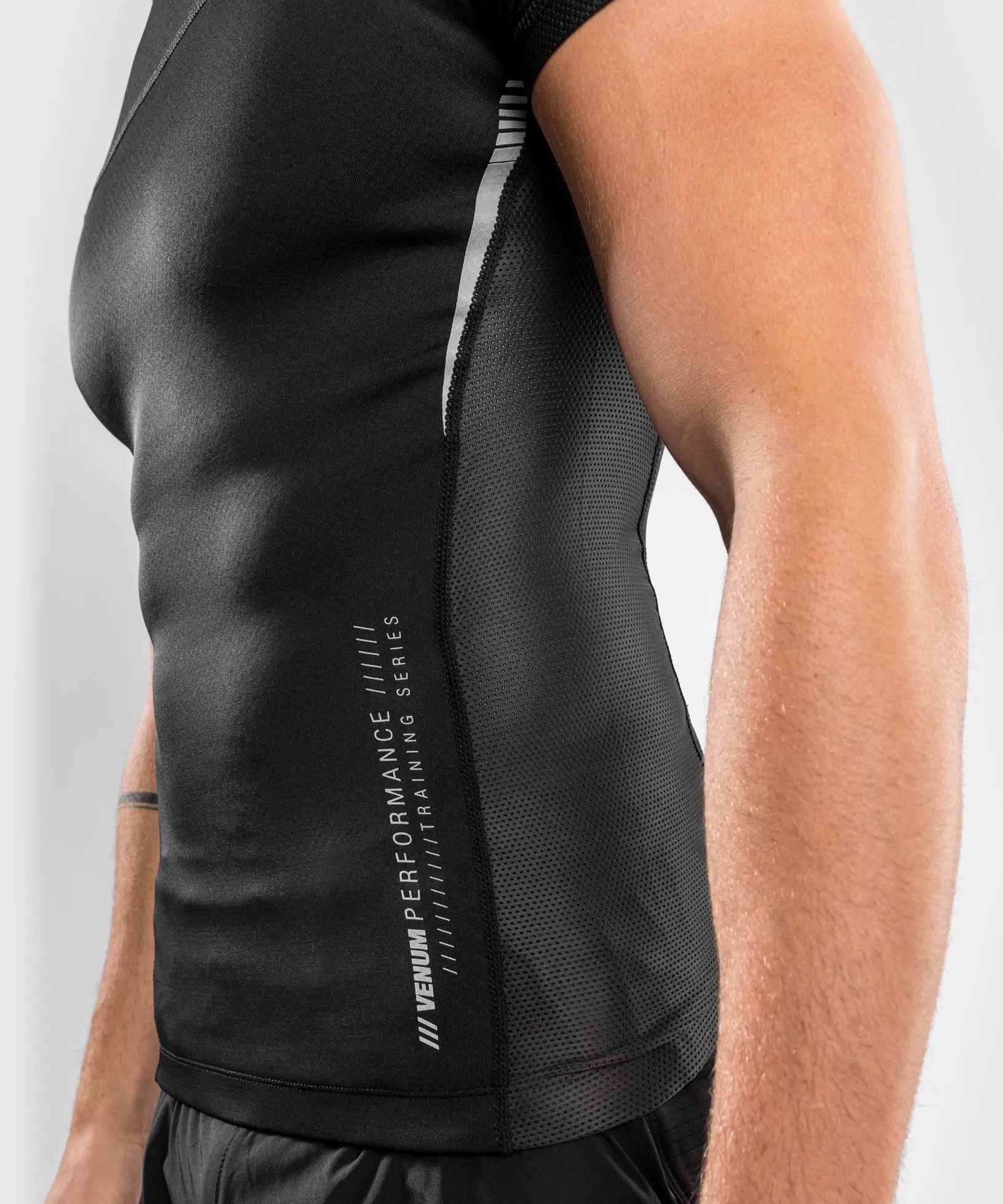 T-Shirt de compression Manches Courtes Venum tempest 2.0 – Noir/Gris