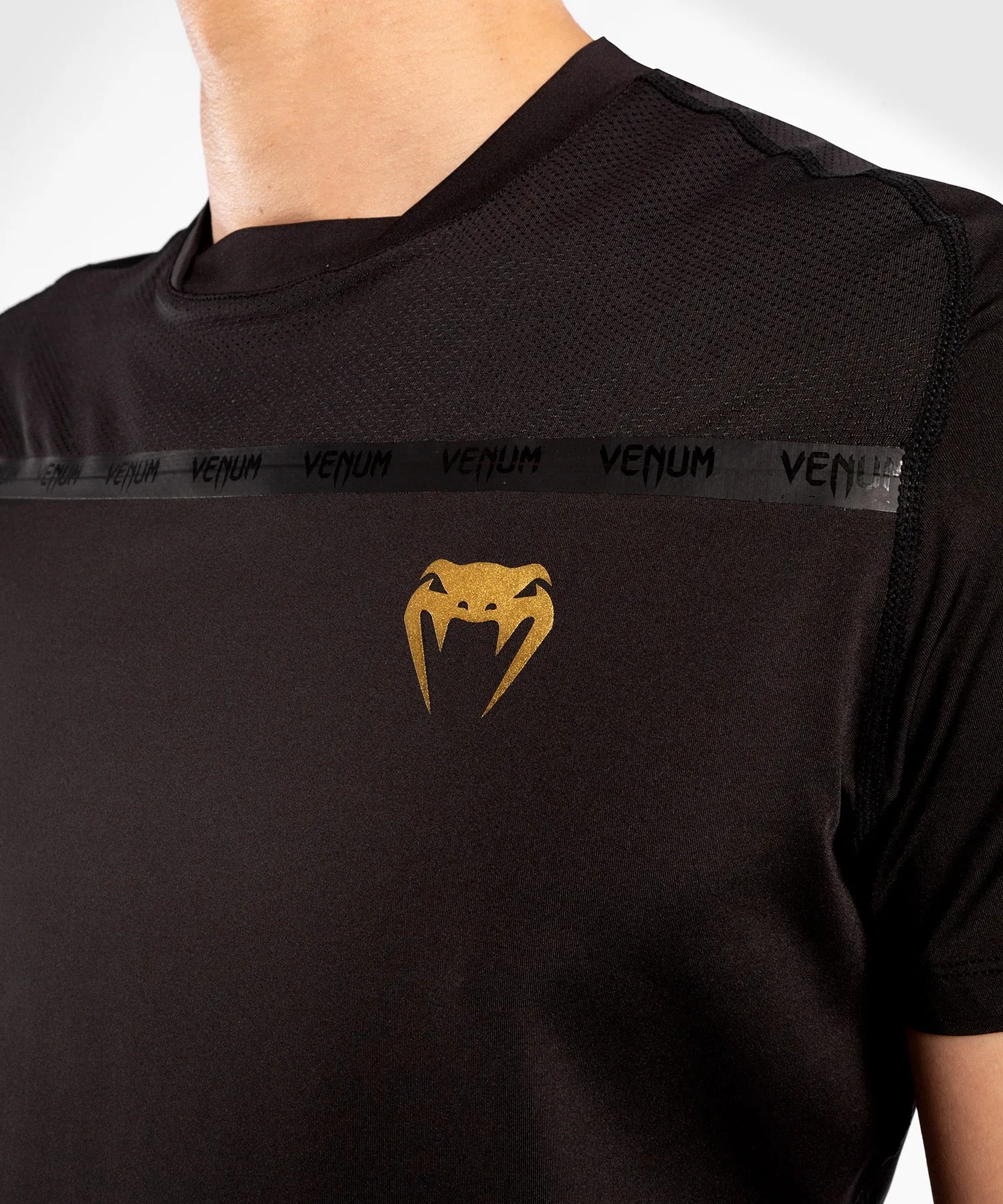 T-shirt Dry-Tech Venum G-Fit - Noir/Or