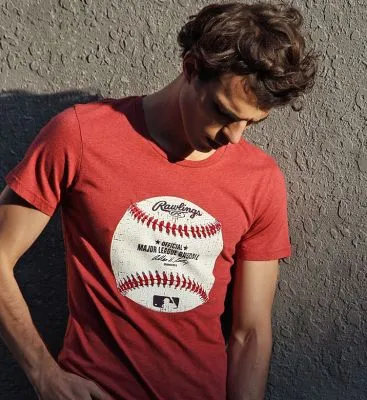 T-shirt Rouge Imprimé Balle de Baseball Retro Vintage pour Homme