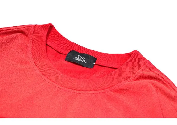T-Shirt Streetwear 90s