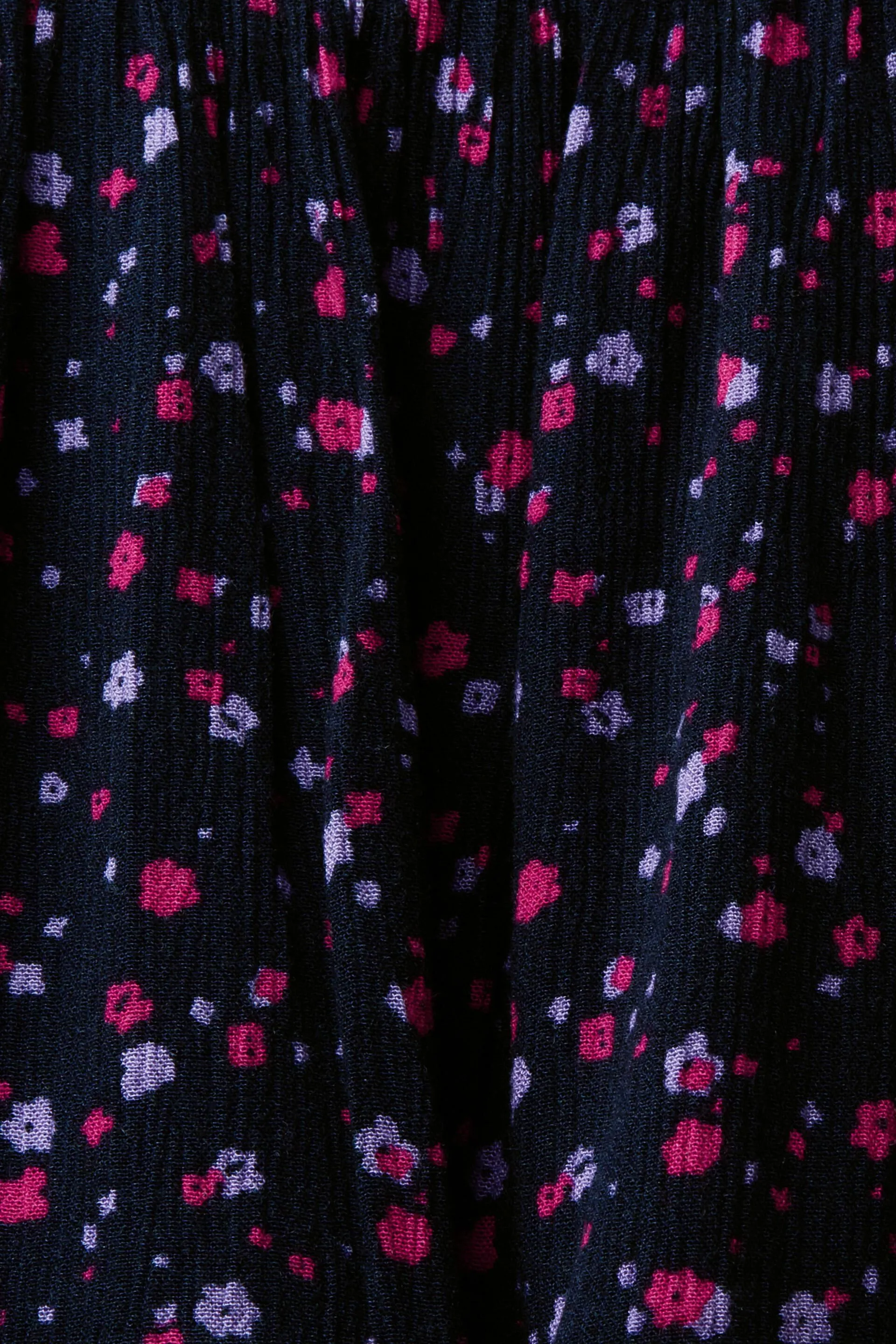 Textured floral mini skirt