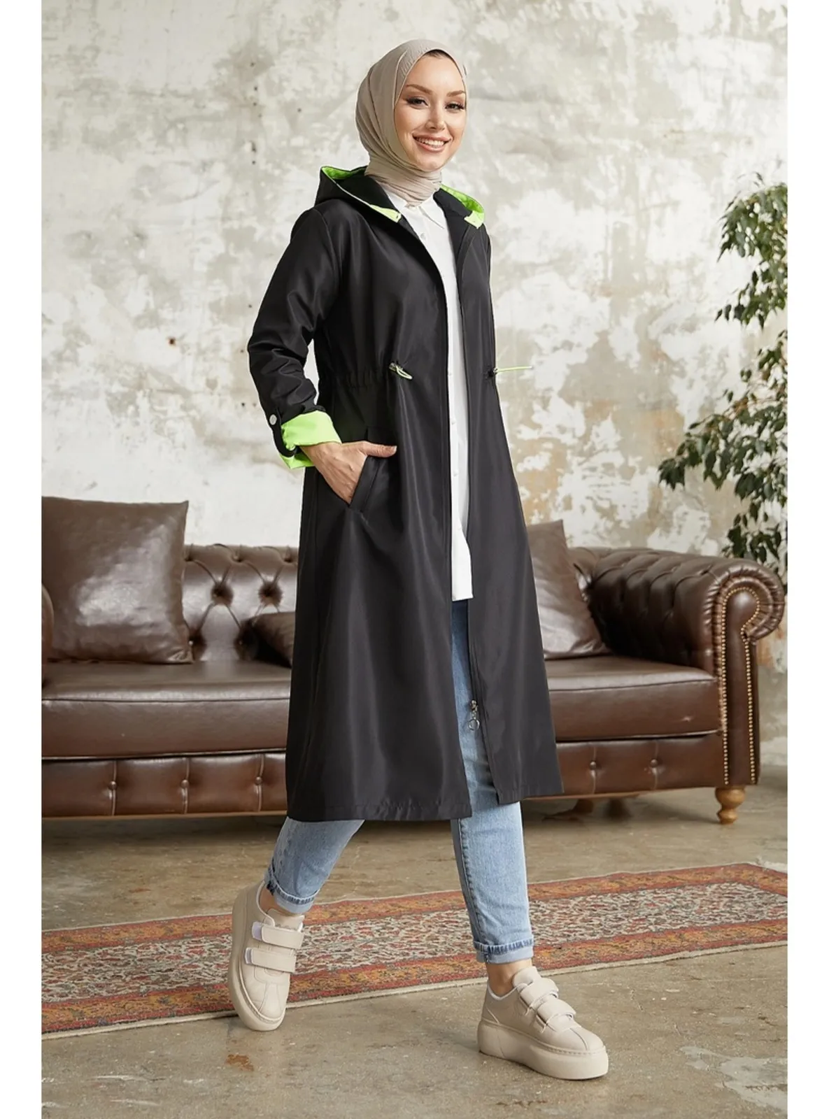 Trench-coat