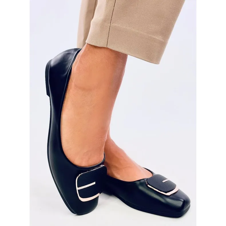 Élégantes ballerines Montani noires le noir